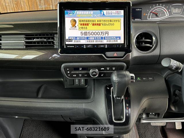 Honda N BOX CUSTOM 2020-01 223851-15
