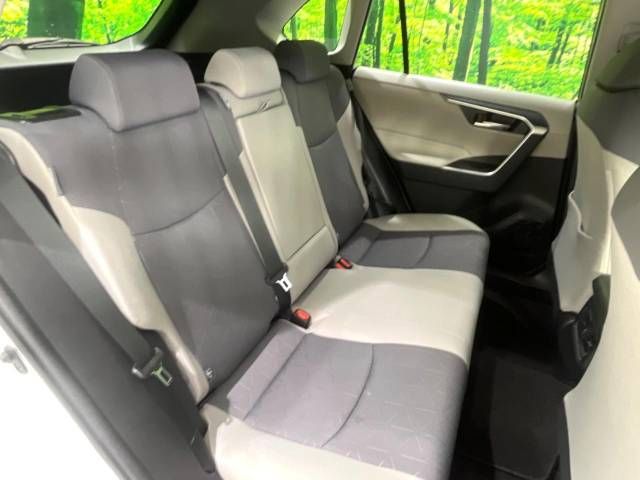 Toyota RAV4 2019-07 20599-9