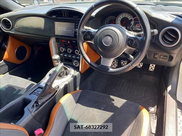 Toyota 86 2017-06 264582-1