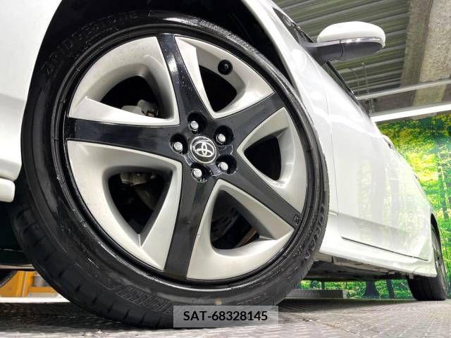 Toyota PRIUS 2020-07 281771-12