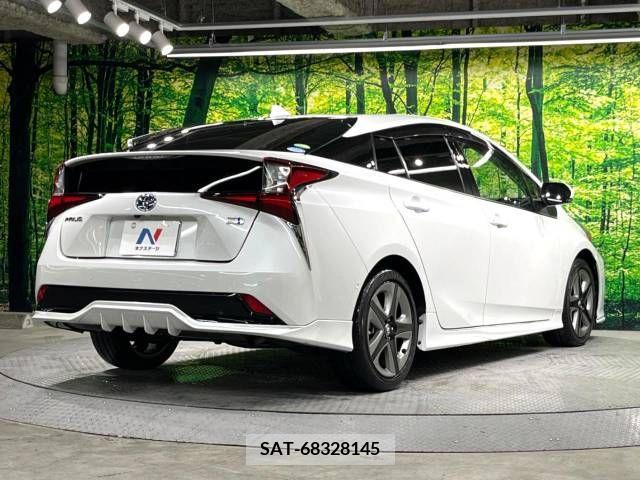 Toyota PRIUS 2020-07 281771-17