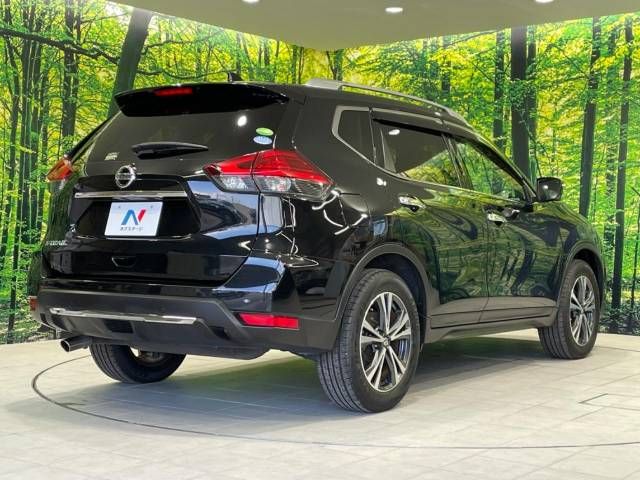 Nissan X-TRAIL 2018-01 17724-17