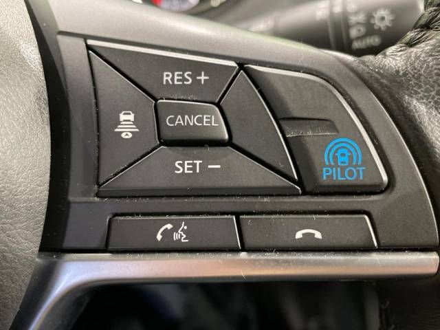 Nissan X-TRAIL 2018-01 17724-2