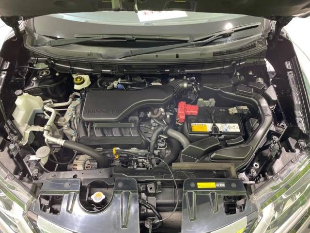 Nissan X-TRAIL 2018-01 17724-18