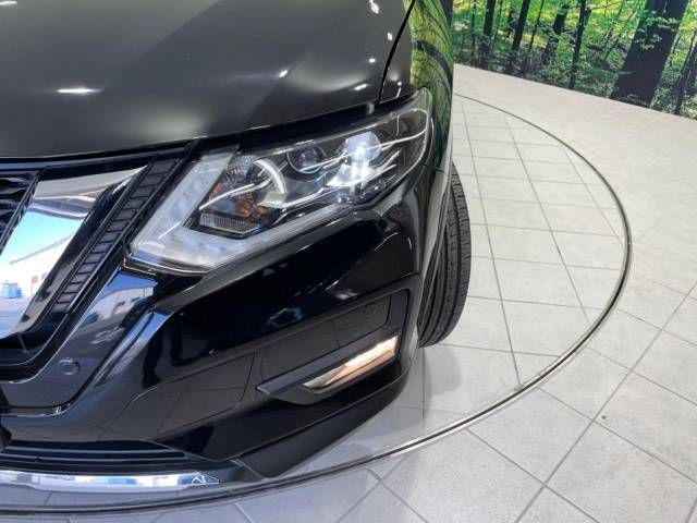 Nissan X-TRAIL 2018-01 17724-12
