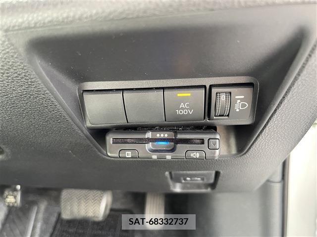 Toyota AQUA 2021-08 395669-11