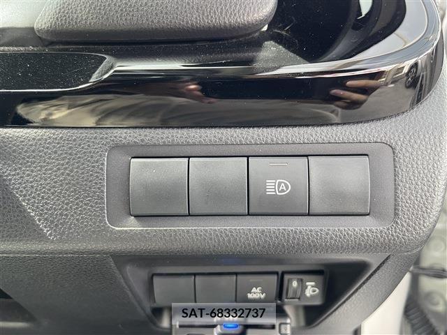 Toyota AQUA 2021-08 395669-10