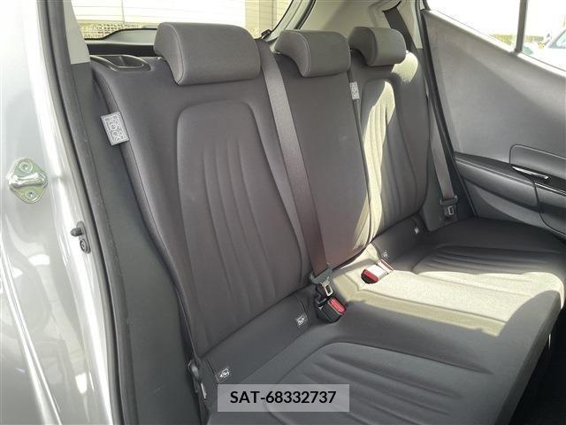 Toyota AQUA 2021-08 395669-16