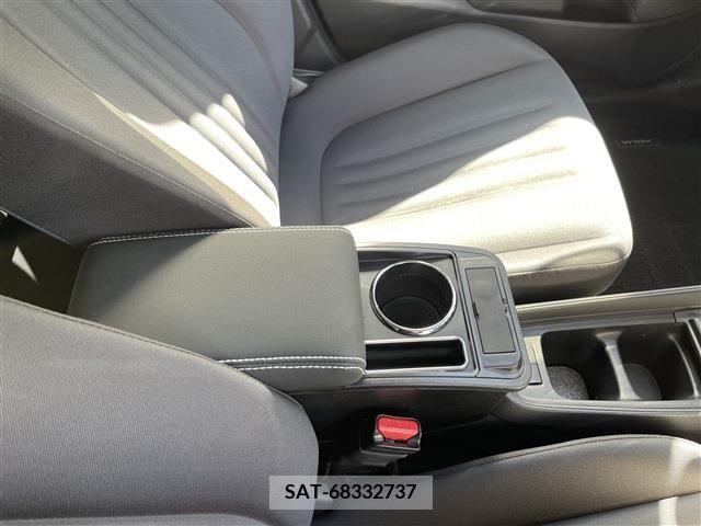Toyota AQUA 2021-08 395669-7