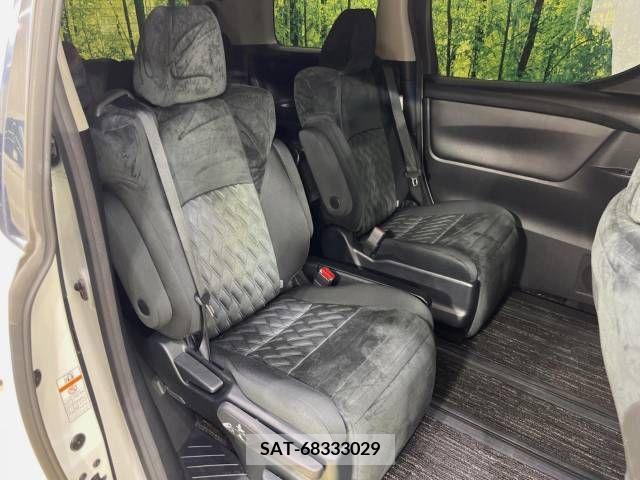 Toyota VELLFIRE 2019-01 394712-10