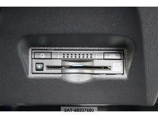 Toyota PRIUS PHV 2017-12 206595-4