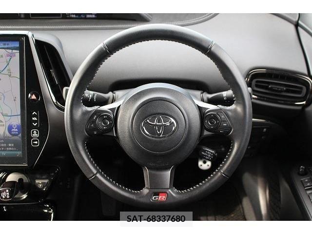 Toyota PRIUS PHV 2017-12 206595-13