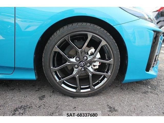 Toyota PRIUS PHV 2017-12 206595-11