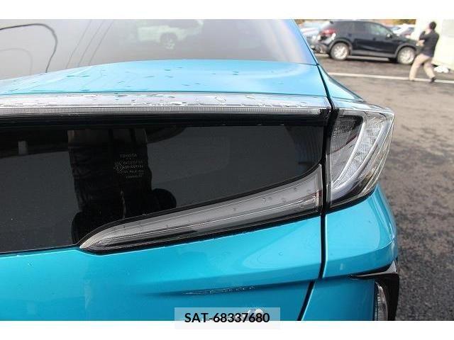 Toyota PRIUS PHV 2017-12 206595-10