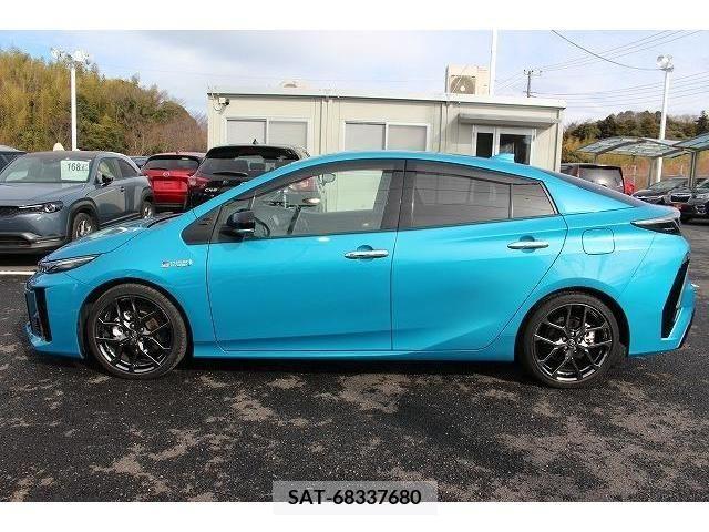 Toyota PRIUS PHV 2017-12 206595-8
