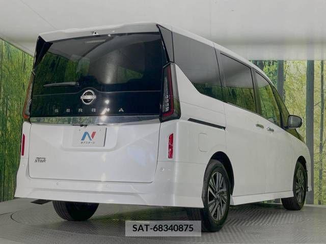 Nissan SERENA 2023-01 367770-18