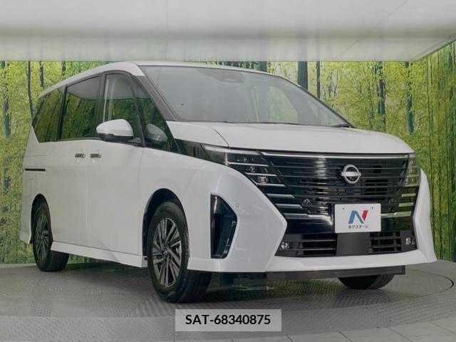 Nissan SERENA 2023-01 367770-17