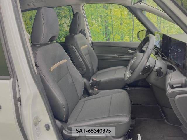 Nissan SERENA 2023-01 367770-8