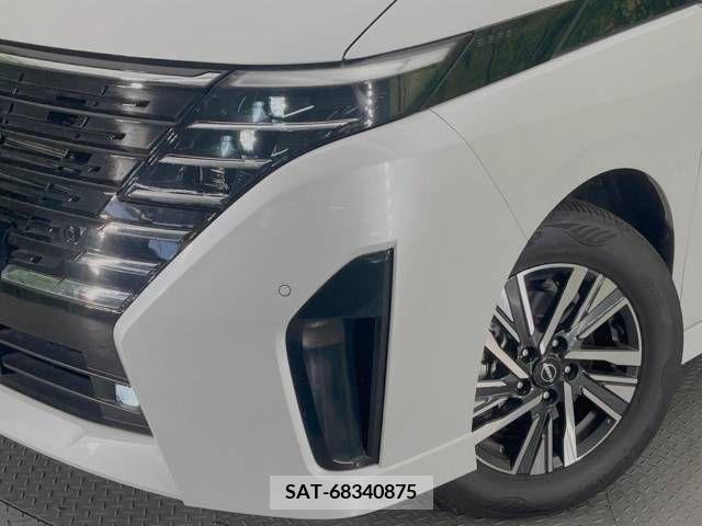 Nissan SERENA 2023-01 367770-13