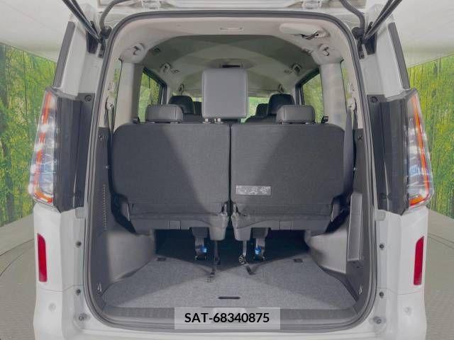 Nissan SERENA 2023-01 367770-11