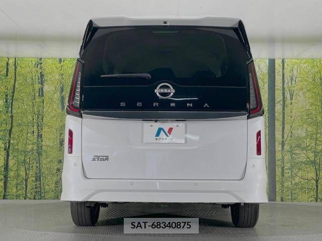 Nissan SERENA 2023-01 367770-16