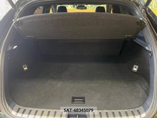 Lexus NX 2019-05 300555-10