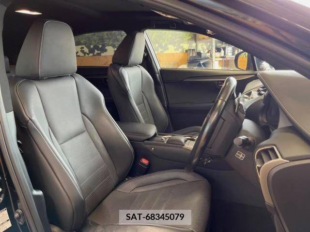Lexus NX 2019-05 300555-8