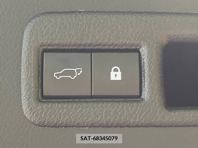 Lexus NX 2019-05 300555-7