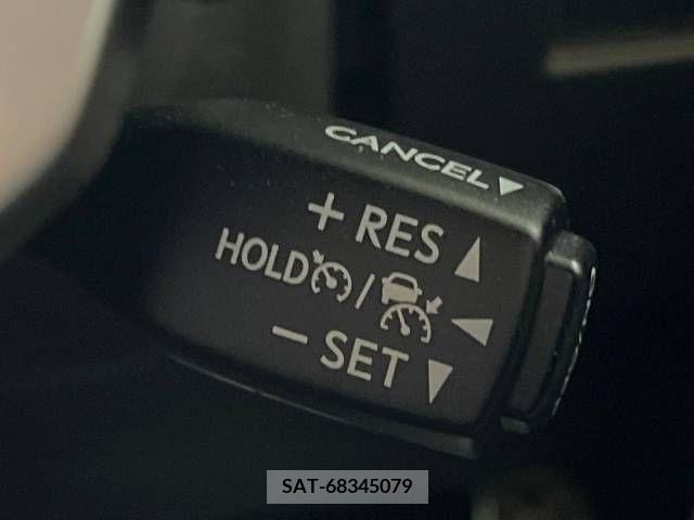 Lexus NX 2019-05 300555-5