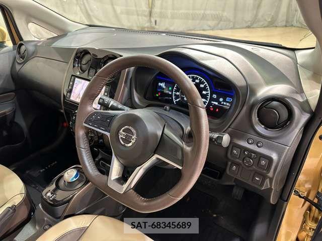 Nissan NOTE 2017-01 227179-12