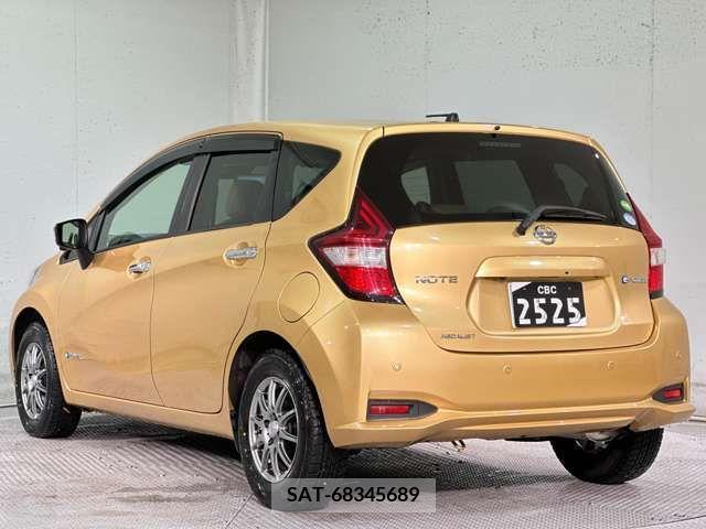 Nissan NOTE 2017-01 227179-10