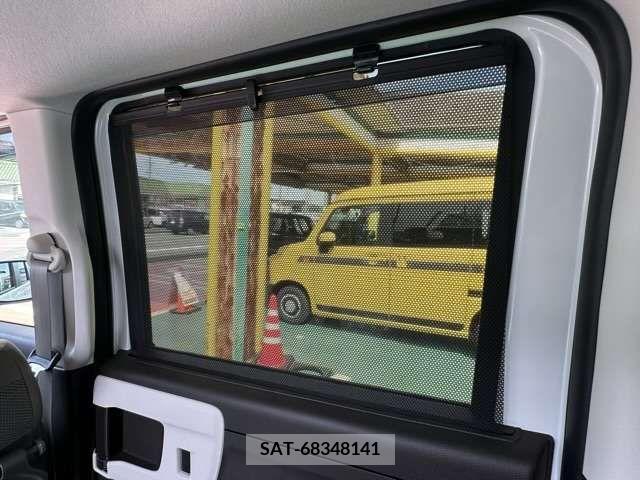Honda N BOX 2023-03 382153-7