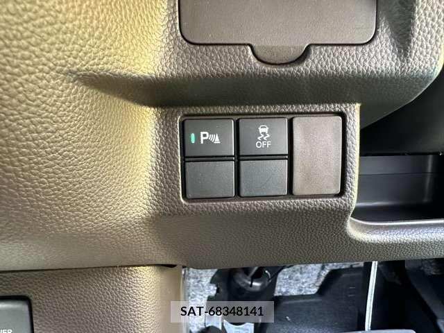 Honda N BOX 2023-03 382153-17