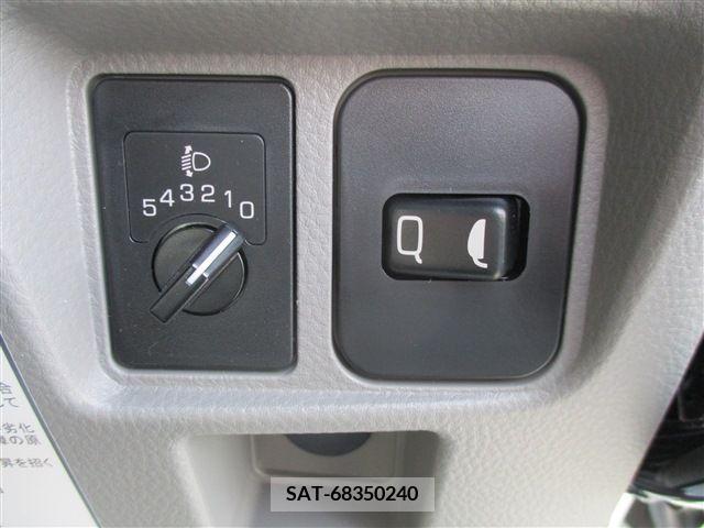 Mitsubishi CANTER 2023-12 207109-22