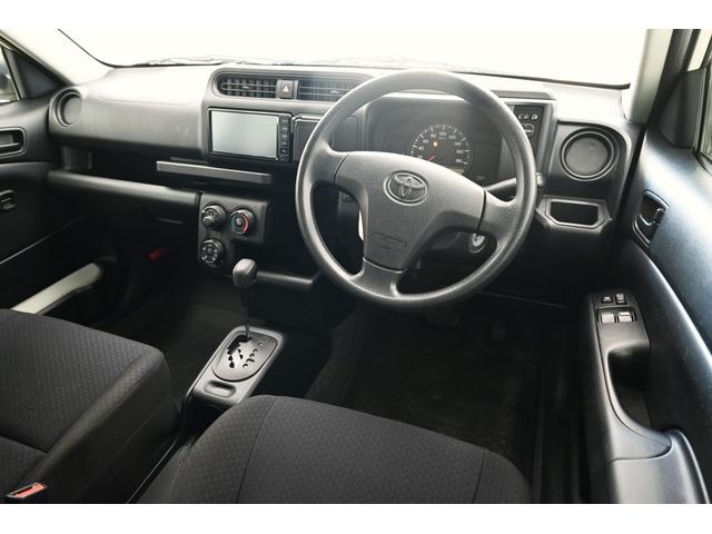 Toyota SUCCEED VAN 2017-11 26805-1