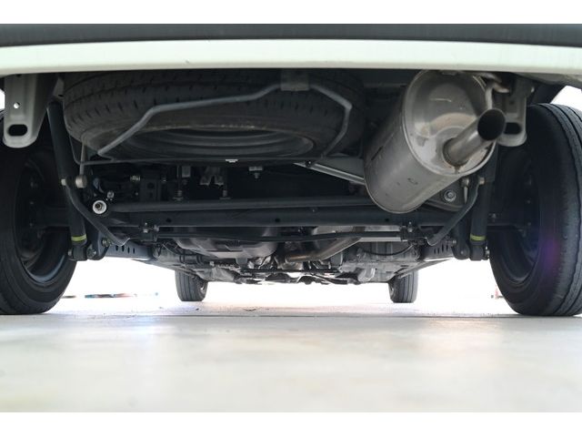 Toyota SUCCEED VAN 2017-11 26805-5