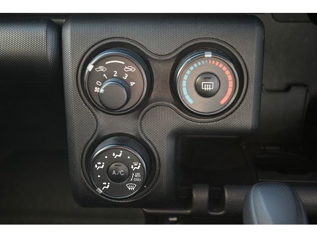 Toyota SUCCEED VAN 2017-11 26805-18