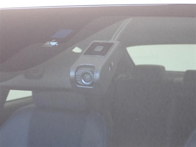 Lexus IS 2019-10 16543-14