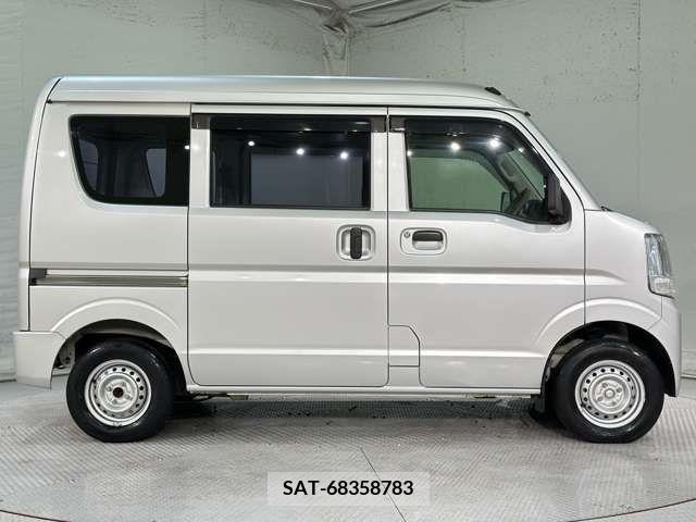 Nissan CLIPPER 2015-03 302158-7