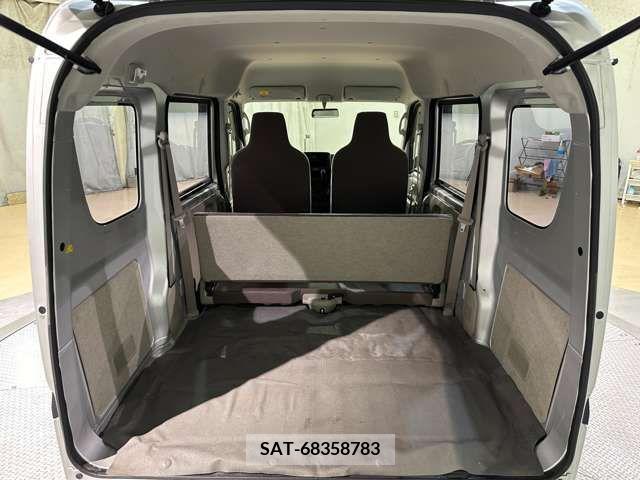 Nissan CLIPPER 2015-03 302158-18