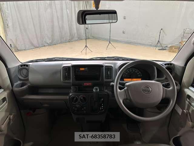 Nissan CLIPPER 2015-03 302158-15