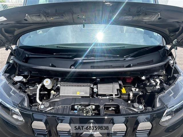 Toyota SIENTA 2022-09 298379-26