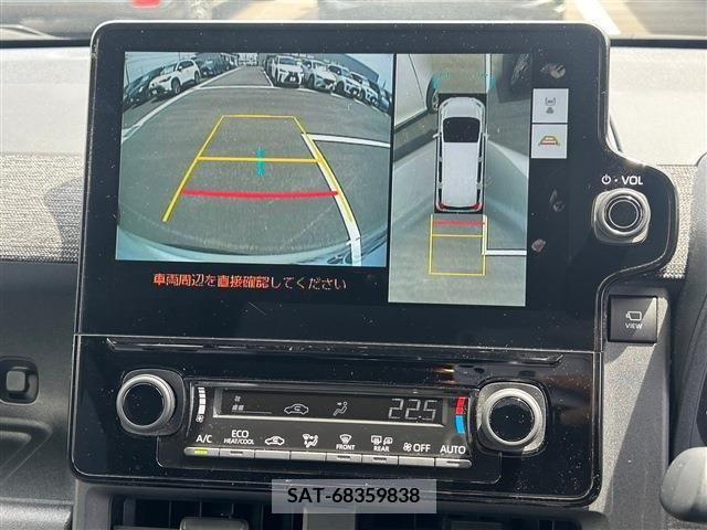 Toyota SIENTA 2022-09 298379-11