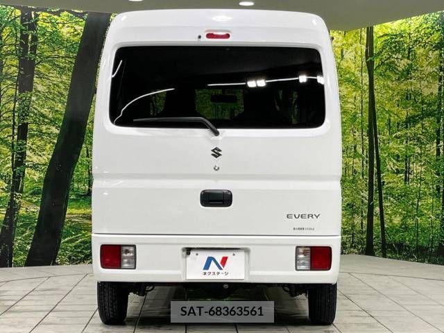 Suzuki EVERY 2020-08 215987-15