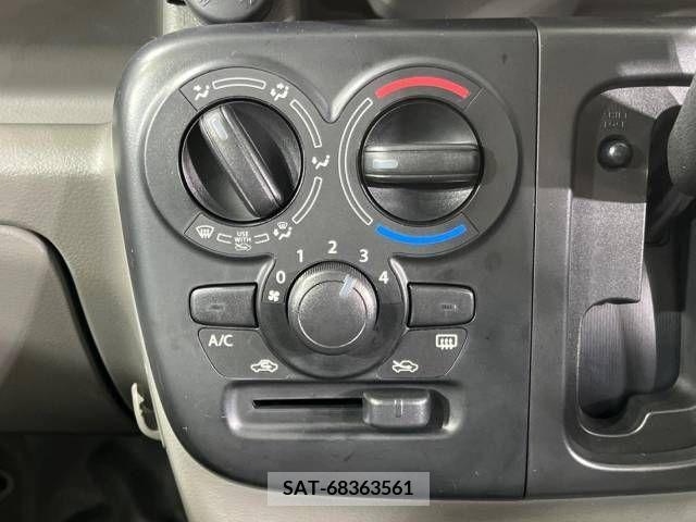 Suzuki EVERY 2020-08 215987-2