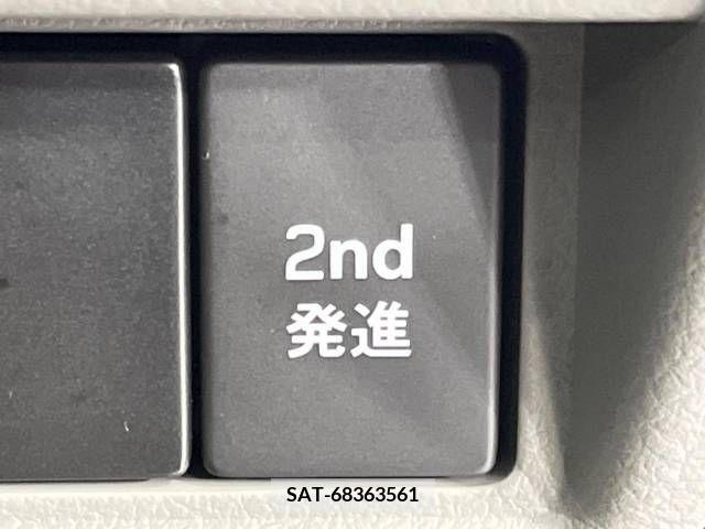 Suzuki EVERY 2020-08 215987-7