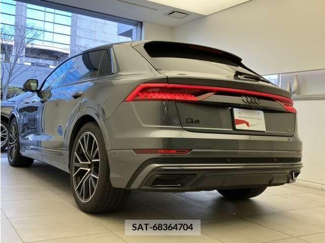 Audi Q8 2023-08 214243-5