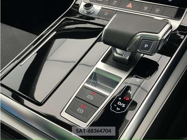 Audi Q8 2023-08 214243-13