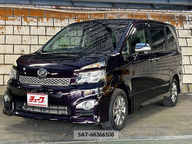 Toyota VOXY 2011-09 234335-0
