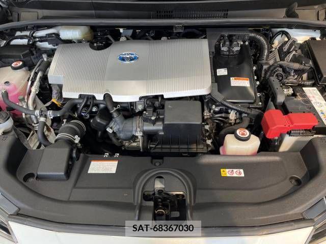 Toyota PRIUS 2019-11 322456-18